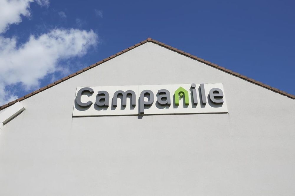 Campanile Chambéry Hotel Servicios foto